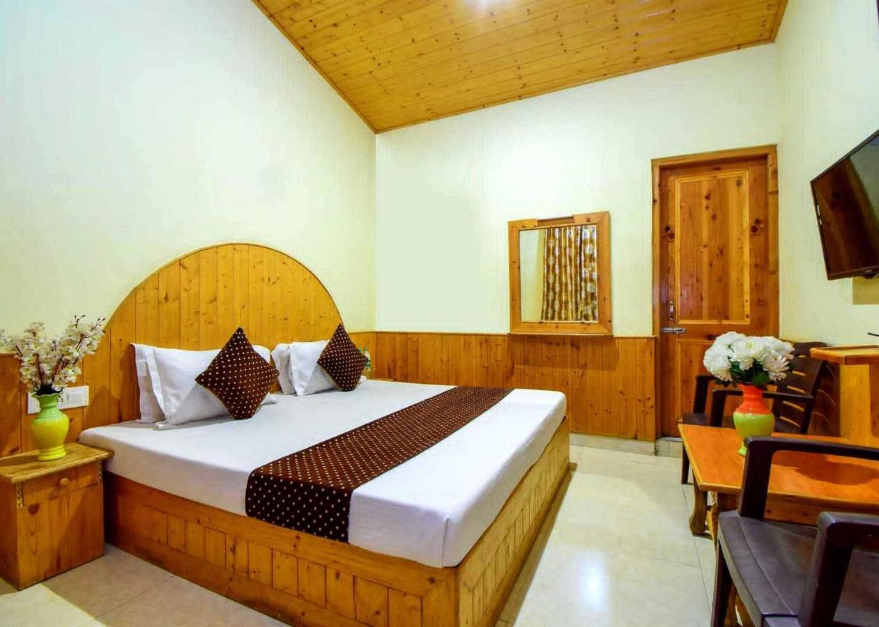 Oyo Flagship 82405 Cochin Villa Manāli Exterior foto